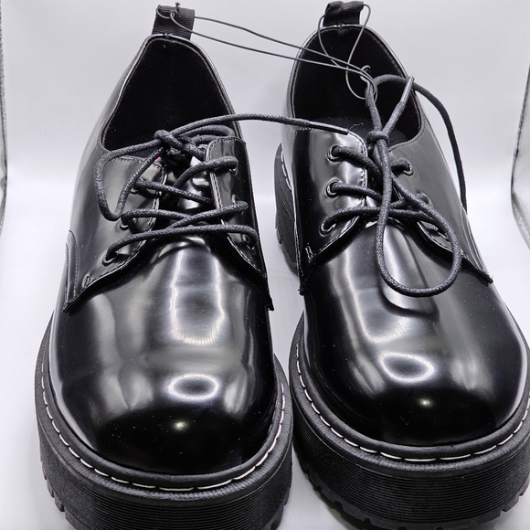 POP Unity Loafers - Picture 4 of 7